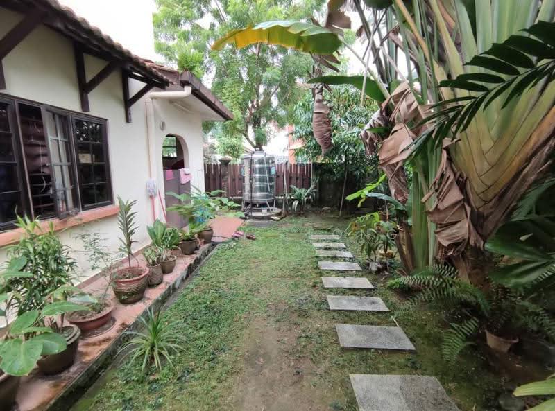 Bungalow House for Sale in SS1 (Petaling Jaya) - Jacky Leong - Exterior - PropertyGuru.com.my