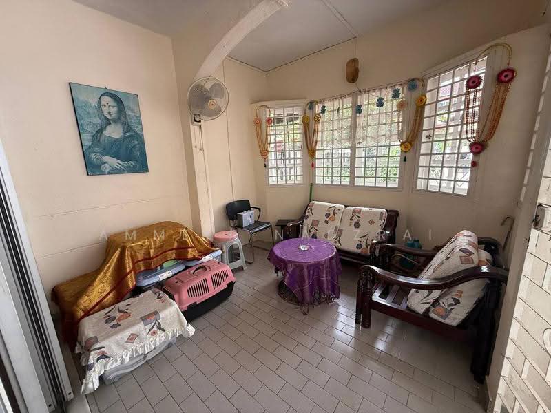 1-storey Terraced House for Sale in Ampang (Kuala Lumpur) - Ammeer Nadzrai - Living Room - PropertyGuru.com.my