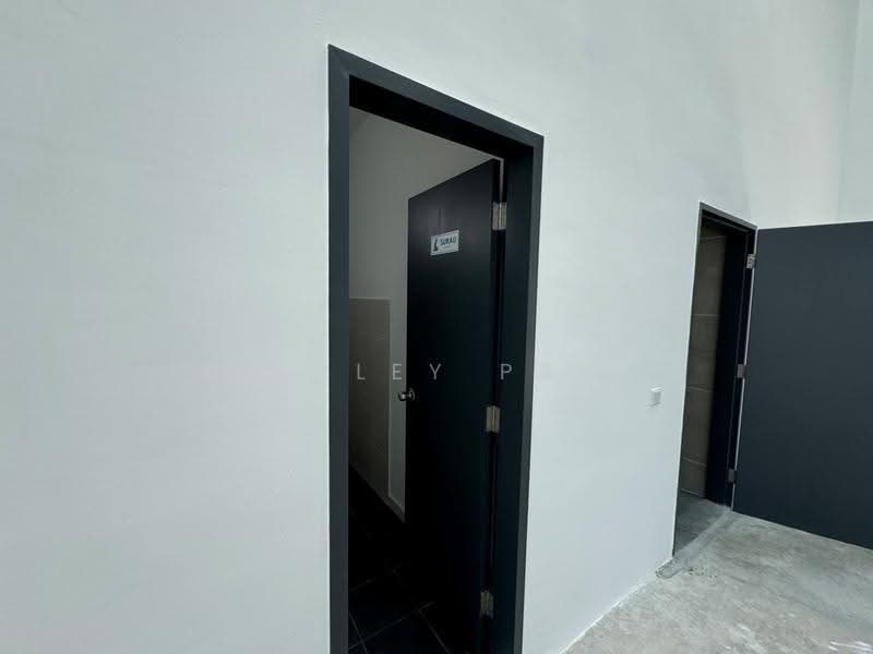 Semi-D Factory for Rent in Eco Business Park 1 (Johor Bahru) - Shirley Pang - Interior - PropertyGuru.com.my