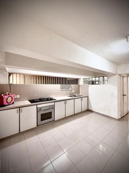 Bungalow House for Sale in Tanjung Tokong (Penang) - Pei Hong - Kitchen - PropertyGuru.com.my