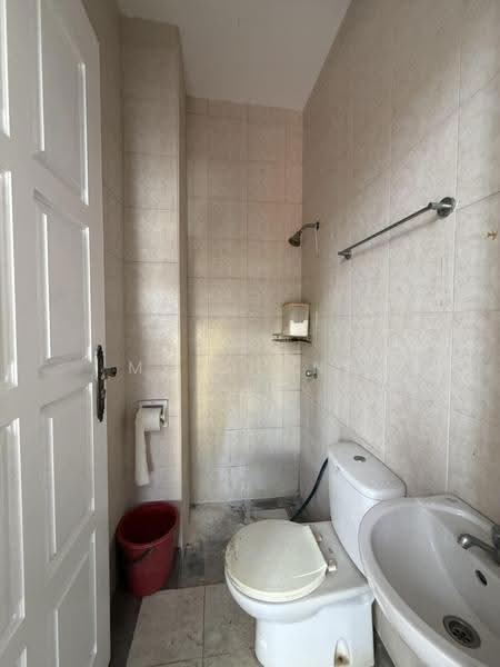 Condominium for Sale at The Palazzo - Ms Chang - Bathroom - PropertyGuru.com.my