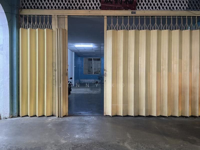 Shop for Rent in Bentong (Pahang) - Jenny Koo - Entrance - PropertyGuru.com.my