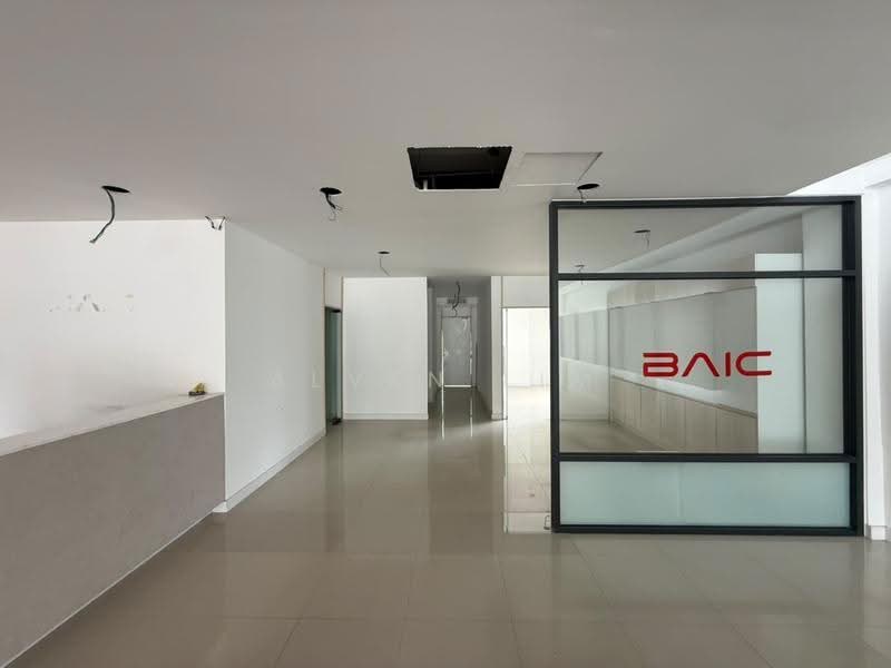 Shop for Rent in Glenmarie (Selangor) - Alven Lim - Interior - PropertyGuru.com.my