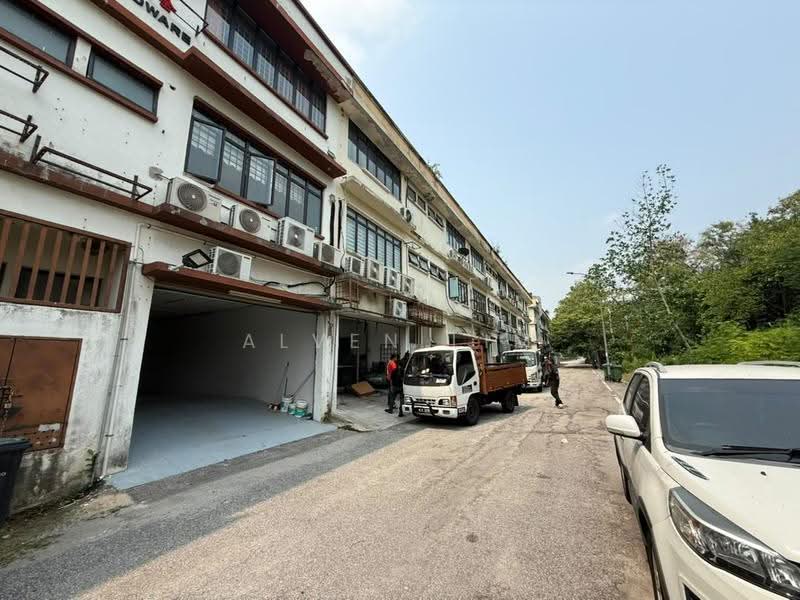 Shop for Rent in Glenmarie (Selangor) - Alven Lim - Exterior - PropertyGuru.com.my