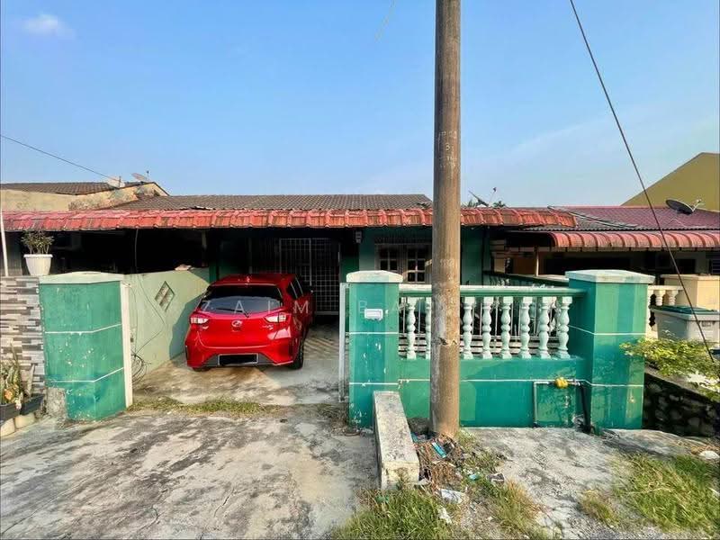 Terraced House for Sale in Taman Universiti (Skudai) - Arzaim Barimin - Exterior - PropertyGuru.com.my