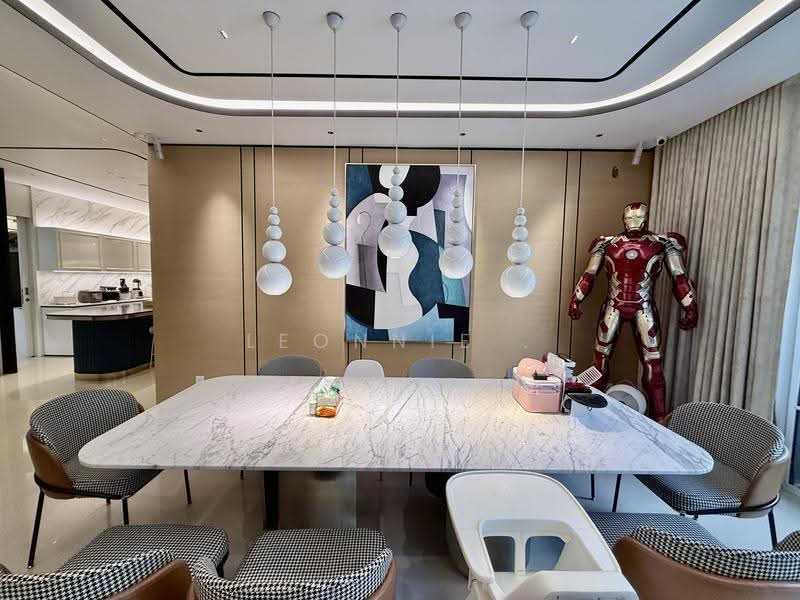 Kondominium untuk Dijual di Pavilion Hilltop - Leonnie . - Dining Room - PropertyGuru.com.my