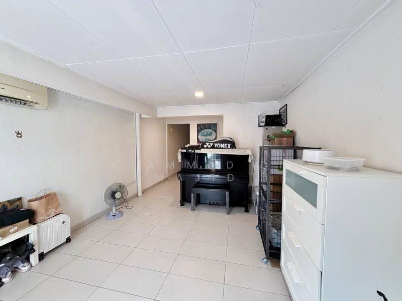Townhouse for Sale in Shah Alam (Selangor) - Mohammad Din Majid - Living Room - PropertyGuru.com.my