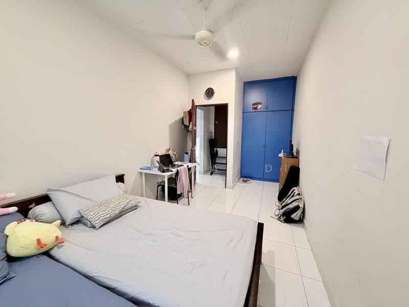Townhouse for Sale in Shah Alam (Selangor) - Mohammad Din Majid - Bedroom - PropertyGuru.com.my