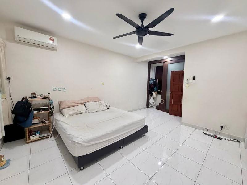 Townhouse for Sale in Shah Alam (Selangor) - Mohammad Din Majid - Bedroom - PropertyGuru.com.my