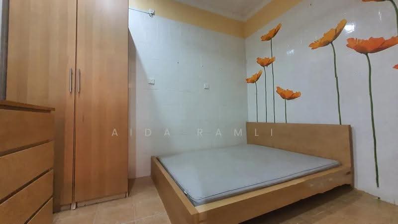 2-storey Terraced House for Sale in Bukit Jelutong (Shah Alam) - Aida Ramli - Bedroom - PropertyGuru.com.my