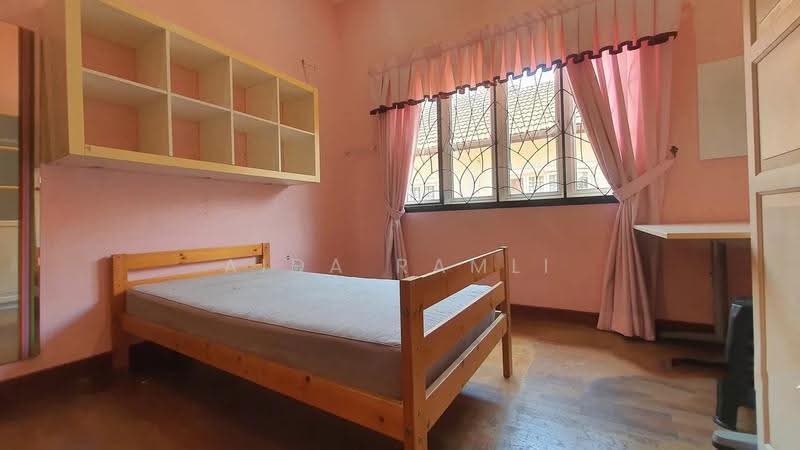 2-storey Terraced House for Sale in Bukit Jelutong (Shah Alam) - Aida Ramli - Bedroom - PropertyGuru.com.my