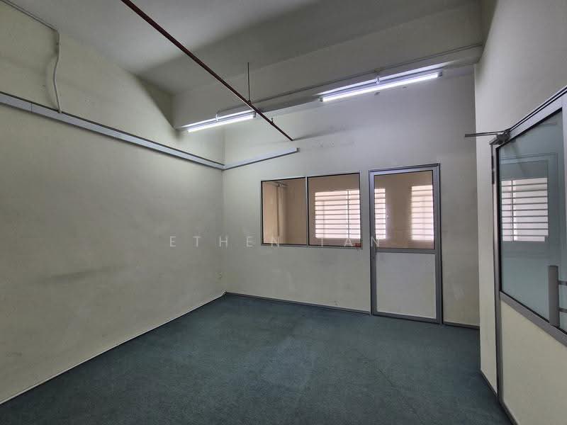 Retail Office for Rent in Bayan Baru (Penang) - Ethen Tan - Interior - PropertyGuru.com.my