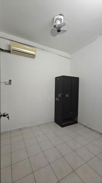 Apartment for Rent at Pangsapuri Lagoon Perdana - Eqhern Oon - Interior - PropertyGuru.com.my