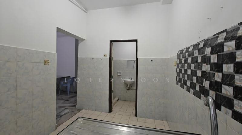 Apartment for Rent at Pangsapuri Lagoon Perdana - Eqhern Oon - Interior - PropertyGuru.com.my
