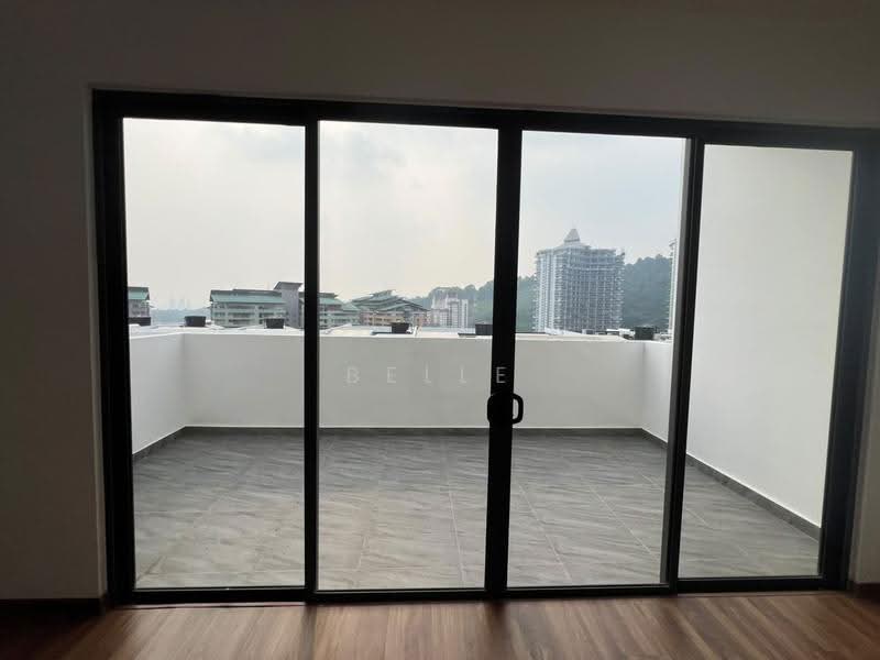 4-storey Terraced House for Sale in Damansara Perdana (Selangor) - Belle Low - Balcony - PropertyGuru.com.my