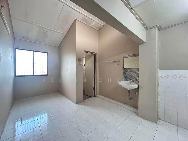 Rumah Teres 2-Tingkat untuk Dijual di Taman Bertuah (Ipoh) - Kelvin Chong - Interior - PropertyGuru.com.my