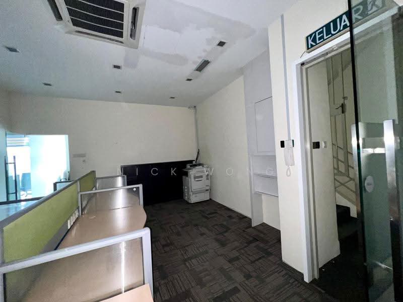 Retail Office for Rent in Bandar Kinrara (Selangor) - Nick Wong - Interior - PropertyGuru.com.my