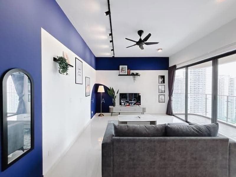 Kondominium untuk Disewa di Royal Strand @ Country Garden Danga Bay - Ethan Gan - Living Room - PropertyGuru.com.my