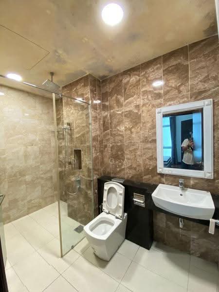 Service Residence for Rent at Paragon Suites @ CIQ - DX GAN - Bathroom - PropertyGuru.com.my