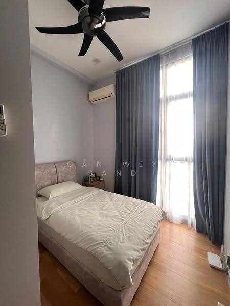 Condominium for Sale at Waltz Residences - GAN WEY SAND - Bedroom - PropertyGuru.com.my