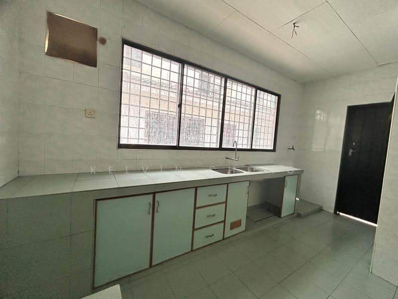 Rumah Teres 2-Tingkat untuk Dijual di Taman Pinji Mewah (Ipoh) - Kelvin Chong - Kitchen - PropertyGuru.com.my