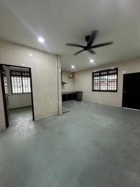 2-storey Terraced House for Sale in Taman Sri Skudai (Skudai) - Sean Yeoh - Kitchen - PropertyGuru.com.my