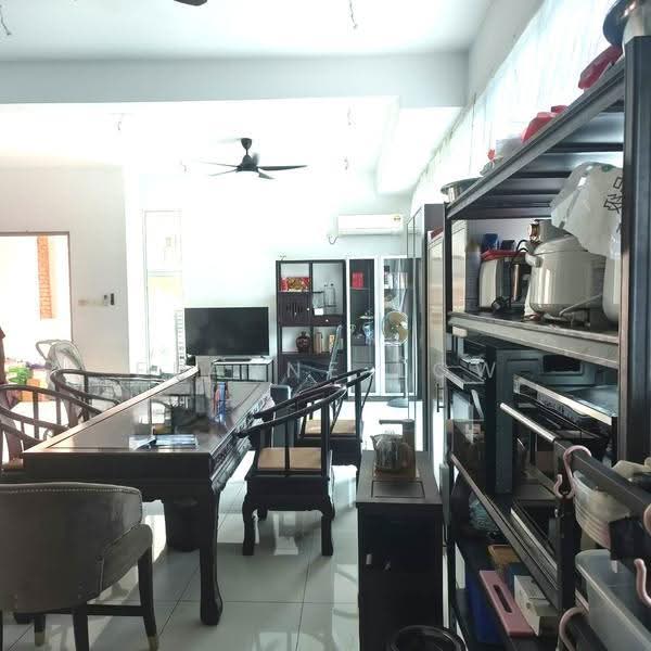 Cluster House for Sale in Austin (Johor Bahru) - Elayne Low - Living Room - PropertyGuru.com.my