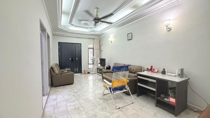 Rumah Teres 1-Tingkat untuk Dijual di Taman Johor Jaya (Johor Bahru) - Esther Chong - Living Room - PropertyGuru.com.my
