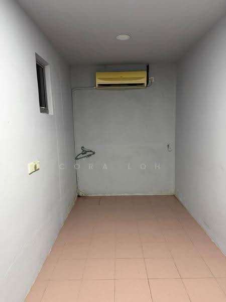 Shop / Office for Rent in Johor Bahru (Johor) - Cora Loh - Interior - PropertyGuru.com.my