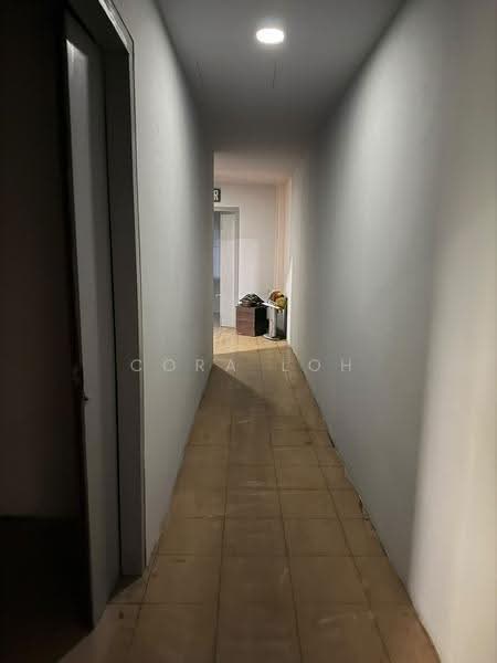 Shop / Office for Rent in Johor Bahru (Johor) - Cora Loh - Corridor - PropertyGuru.com.my