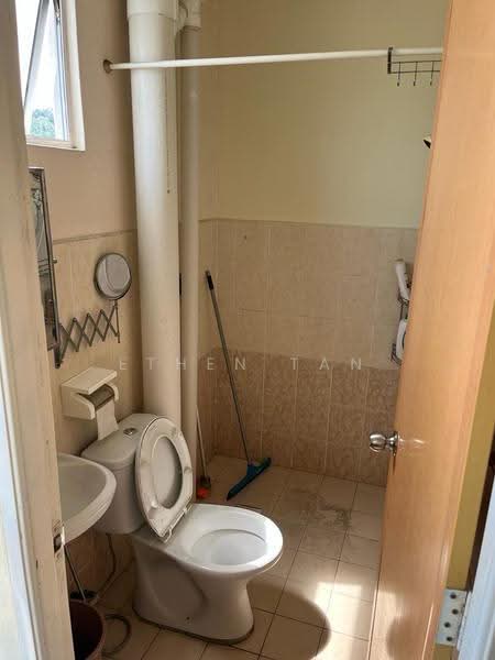Apartment for Sale at Relau Vista Apartment - Ethen Tan - Bathroom - PropertyGuru.com.my