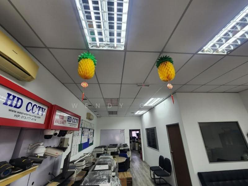 Shop for Sale in Bandar Nusa Jaya (Iskandar Puteri (Nusajaya)) - Wendy Gan - Interior - PropertyGuru.com.my