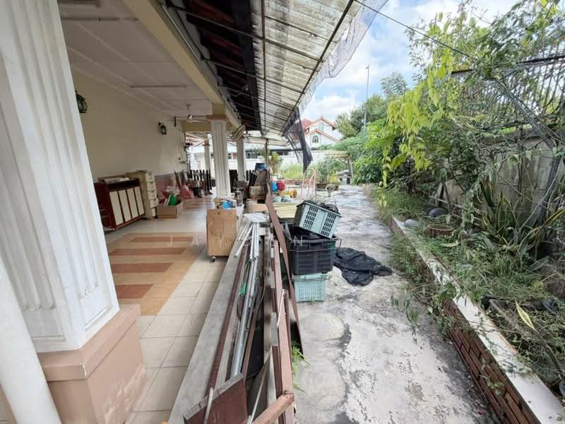 2-storey Terraced House for Sale in Ehsan Jaya (Johor Bahru) - Jayden Ng - Exterior - PropertyGuru.com.my