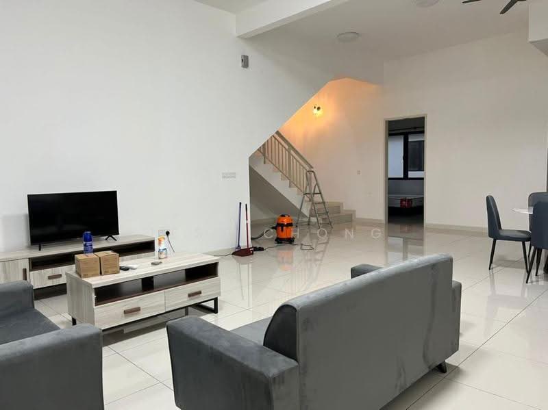 Townhouse for Rent in 16 Sierra (Puchong) - Jess Chong - Living Room - PropertyGuru.com.my