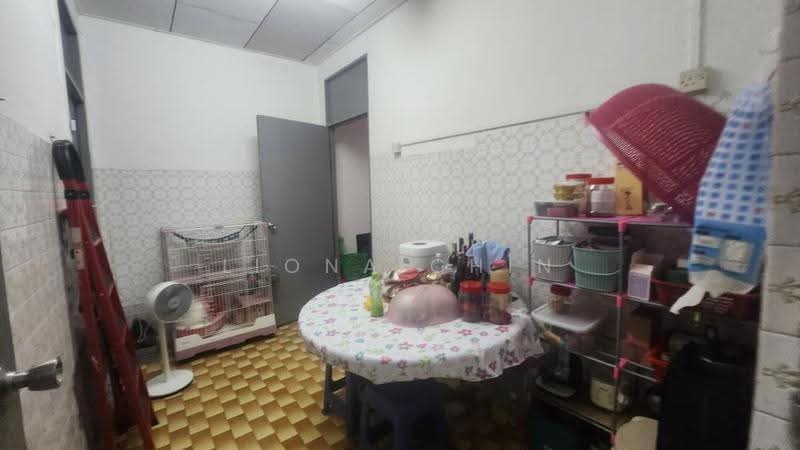 1-storey Terraced House for Sale in Luyang (Kota Kinabalu) - Liona Chin - Dining - PropertyGuru.com.my