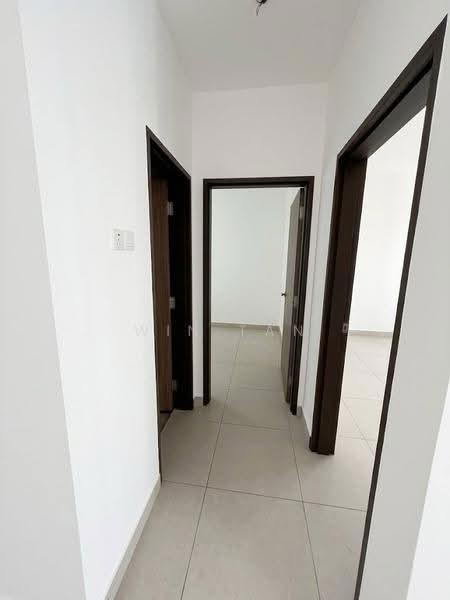 Service Residence for Rent at RESIDENSI PANDAN 3 - Win Tan - Corridor - PropertyGuru.com.my
