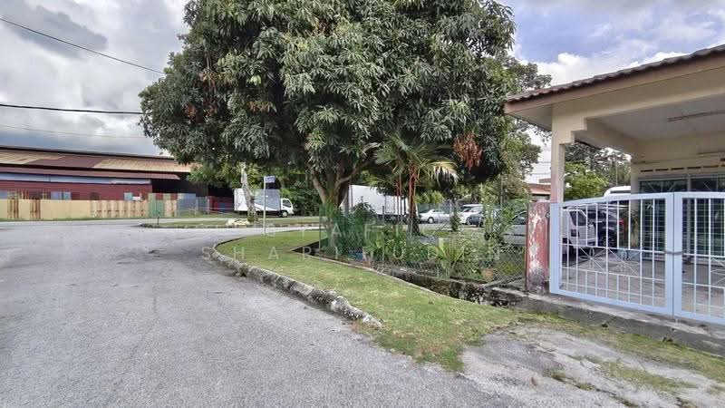 1-storey Terraced House for Sale in Bandar Baru Klang (Klang) - Syafiq Sharifudin - Exterior - PropertyGuru.com.my
