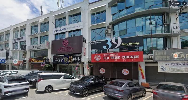 Shop / Office for Rent in Bandar Puteri Puchong (Puchong) - Caden Phang - Exterior - PropertyGuru.com.my