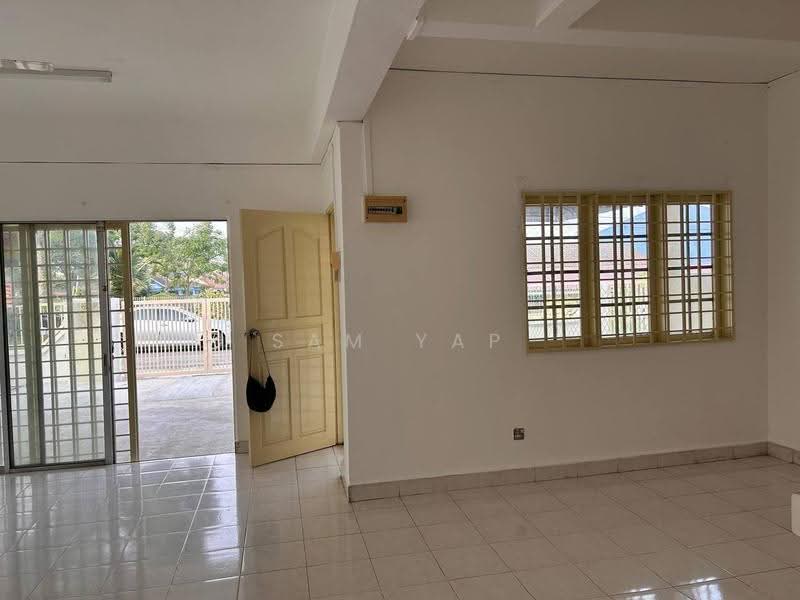 Rumah Teres 2-Tingkat untuk Disewa di Taman Daya (Johor Bahru) - Sam Yap - Interior - PropertyGuru.com.my