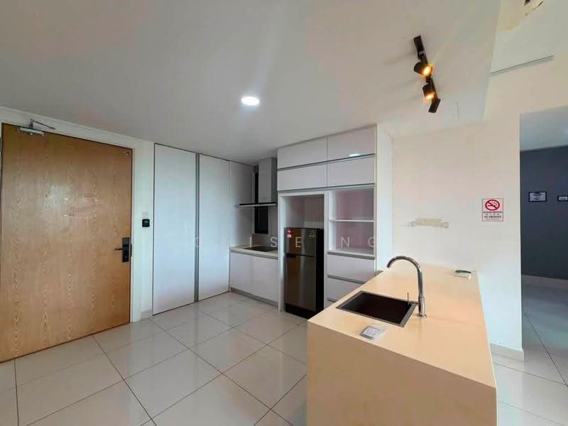 Service Residence for Rent at Southkey Mosaic - Louise Ng - Kitchen - PropertyGuru.com.my