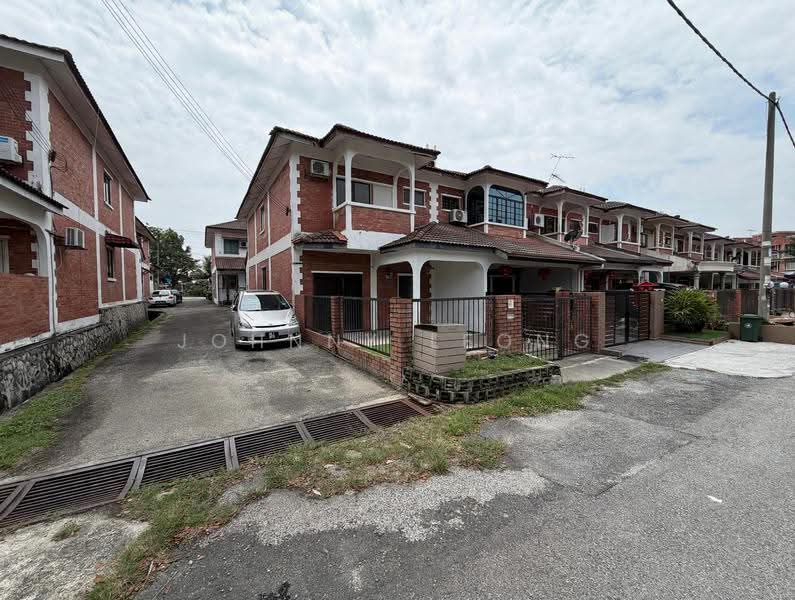 Rumah Teres untuk Dijual di Bandar Sungai Long (Selangor) - Johnny Leong - Exterior - PropertyGuru.com.my