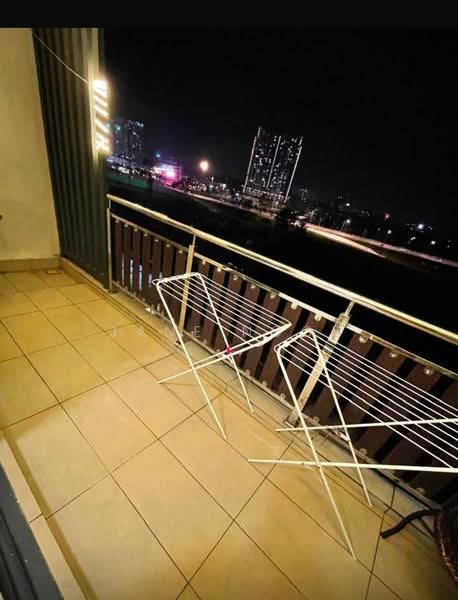 Kediaman Servis untuk Disewa di D'Secret Garden (Pangsapuri Kempas Indah) - Jane Ngoi - Balcony - PropertyGuru.com.my