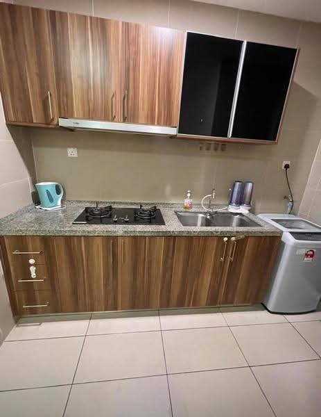 Kediaman Servis untuk Disewa di D'Secret Garden (Pangsapuri Kempas Indah) - Jane Ngoi - Kitchen - PropertyGuru.com.my