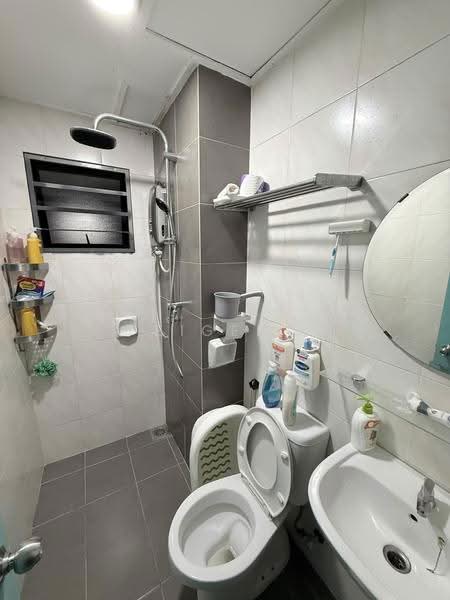 Kondominium untuk Dijual di One Damansara - PeiGee . - Bathroom - PropertyGuru.com.my
