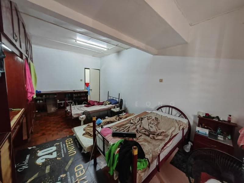 Rumah Teres 2-Tingkat untuk Dijual di Seksyen 17 (Petaling Jaya) - Jacky Leong - Bedroom - PropertyGuru.com.my