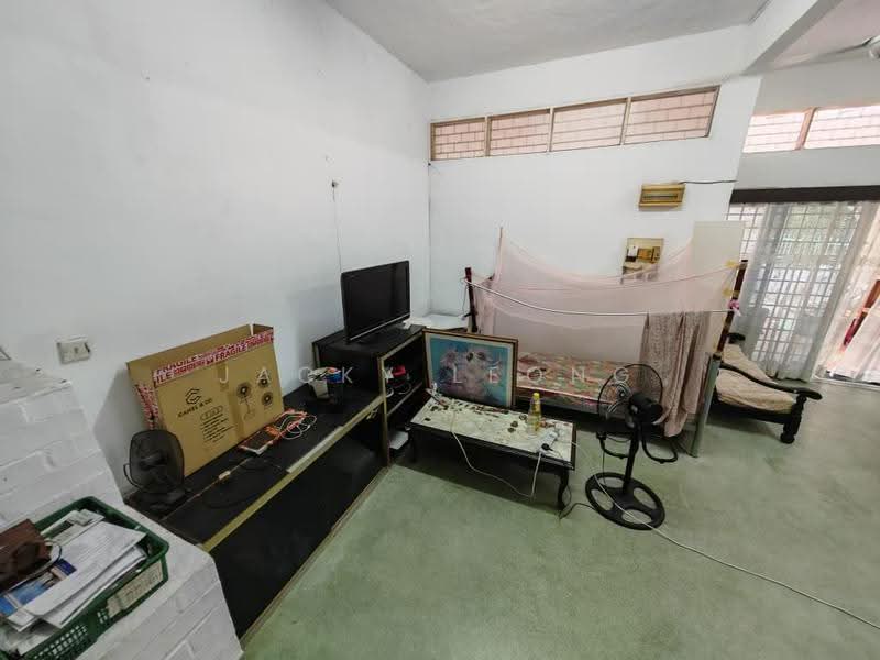 Rumah Teres 2-Tingkat untuk Dijual di Seksyen 17 (Petaling Jaya) - Jacky Leong - Bedroom - PropertyGuru.com.my