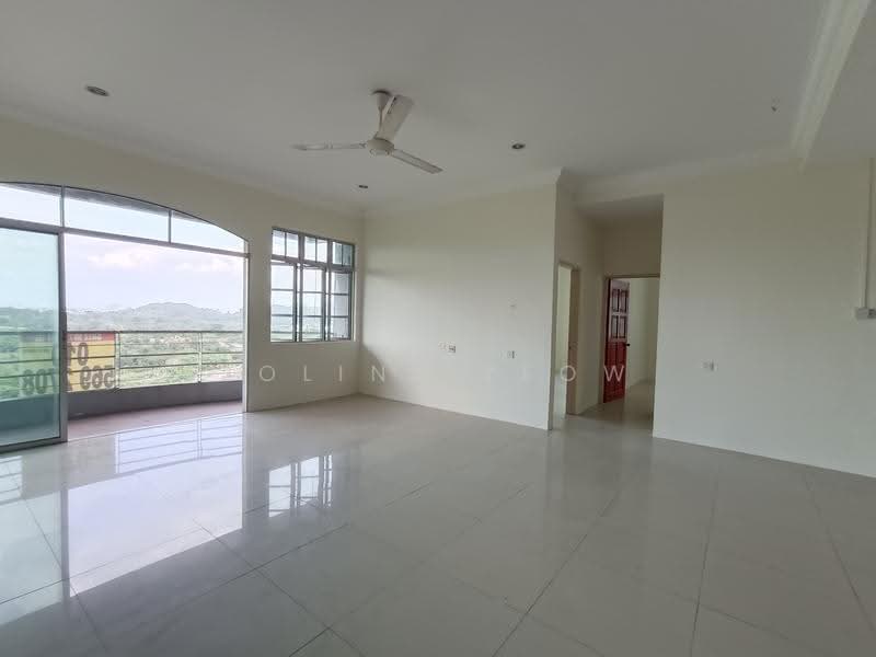 Pangsapuri untuk Dijual di Kings Height - Joline YEOW - Living Room - PropertyGuru.com.my
