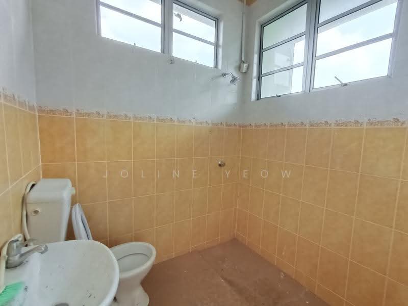 Pangsapuri untuk Dijual di Kings Height - Joline YEOW - Bathroom - PropertyGuru.com.my