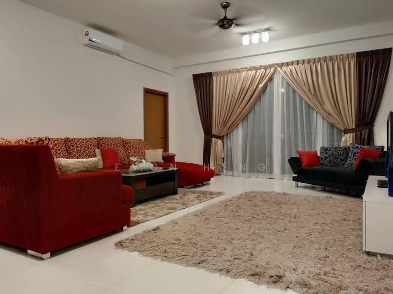Kondominium untuk Dijual di Sri Putramas III / Royal Regent - Evon Heng - Living Room - PropertyGuru.com.my