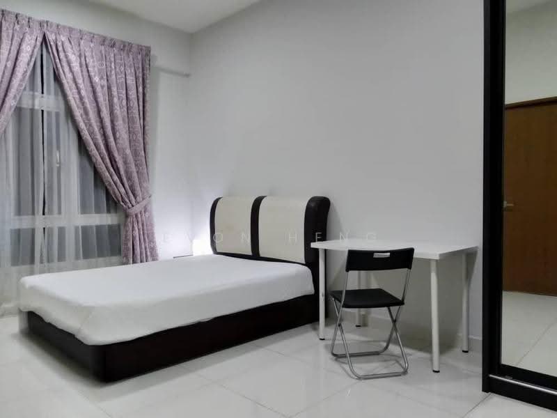 Kondominium untuk Dijual di Sri Putramas III / Royal Regent - Evon Heng - Bedroom - PropertyGuru.com.my